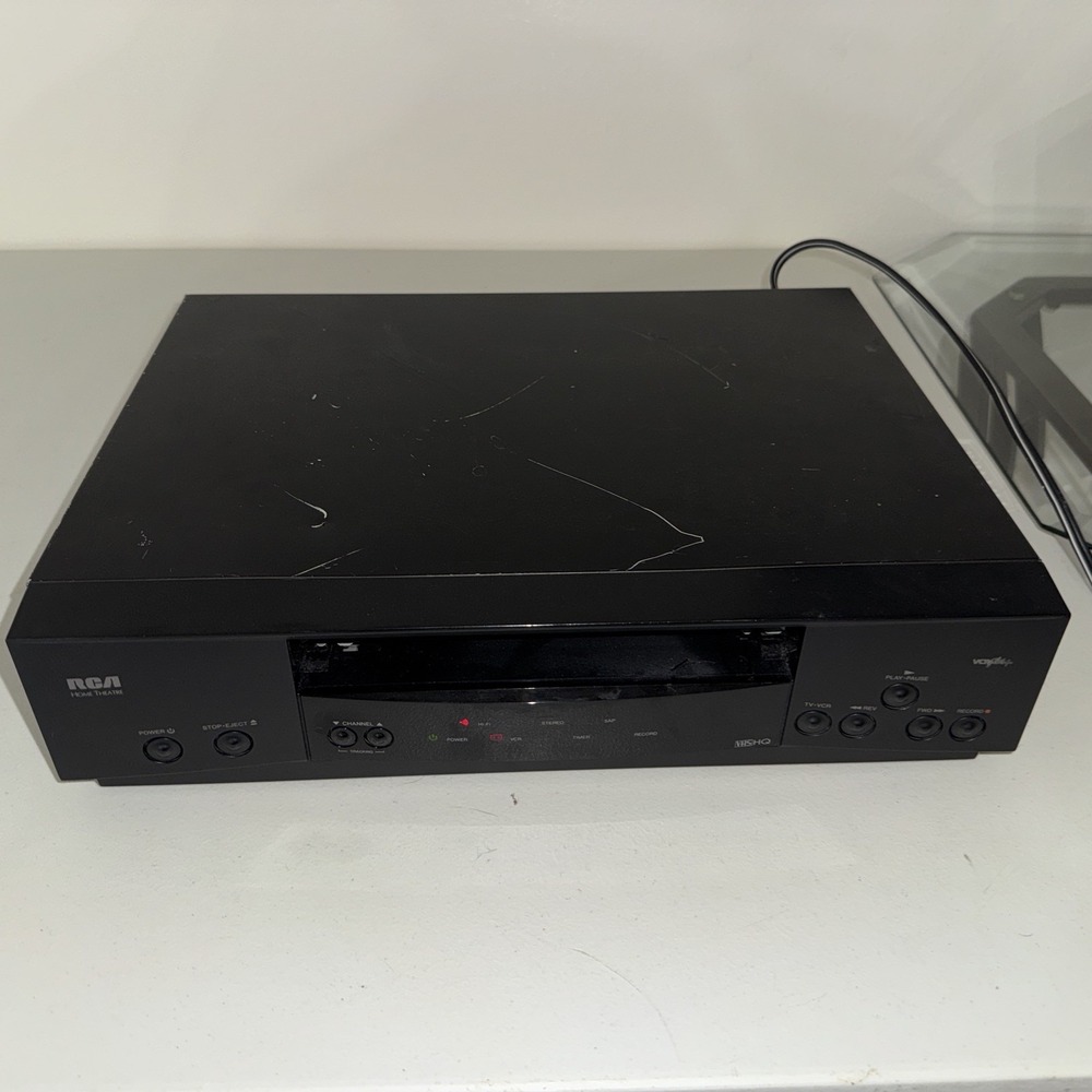 VCR VHS Player RCA VR612HF 4-Head Hi-Fi Stereo Recorder power on does not work